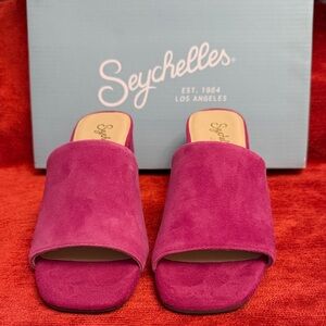 Seychelles Fuchsia Suede Mules